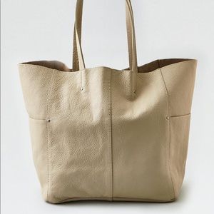 New American Eagle Leather Tote